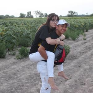 Meet your Posher, Vince